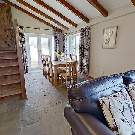 Appartement The Barn. à Carmarthen Extérieur photo